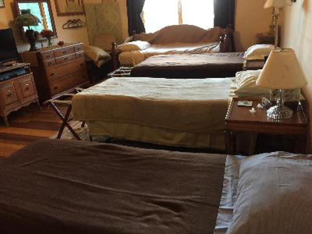 Coppertoppe Inn & Retreat Center Hebron Rum bild