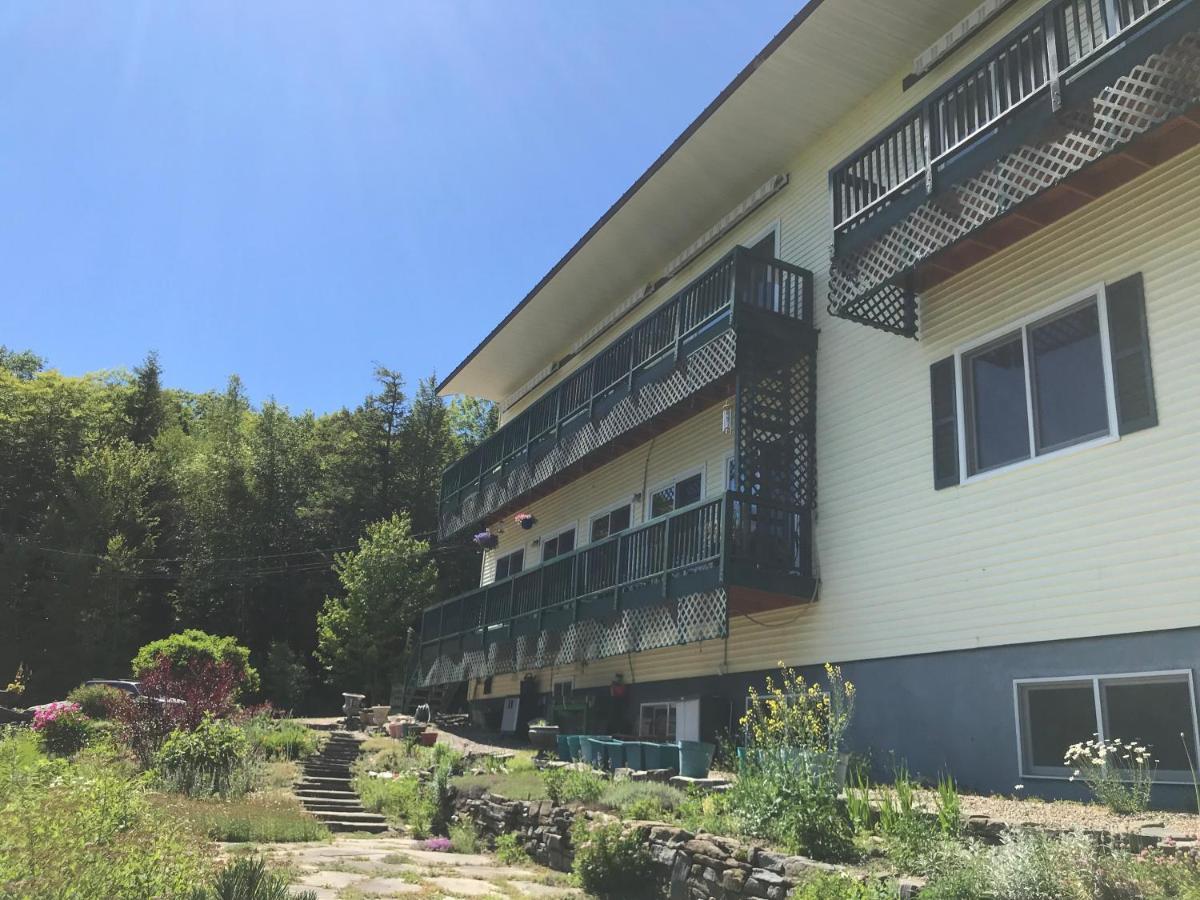 Coppertoppe Inn & Retreat Center Hebron Exteriör bild